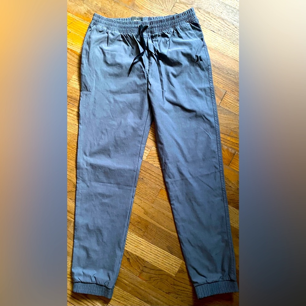 NWT Hurley Gray with Black logo jogger,drawstring,elastic waist,pockets